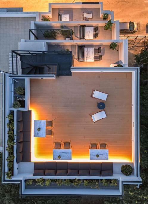 The Meta Stay - Rooftop Access Downtown Studio Athena Bagian luar foto